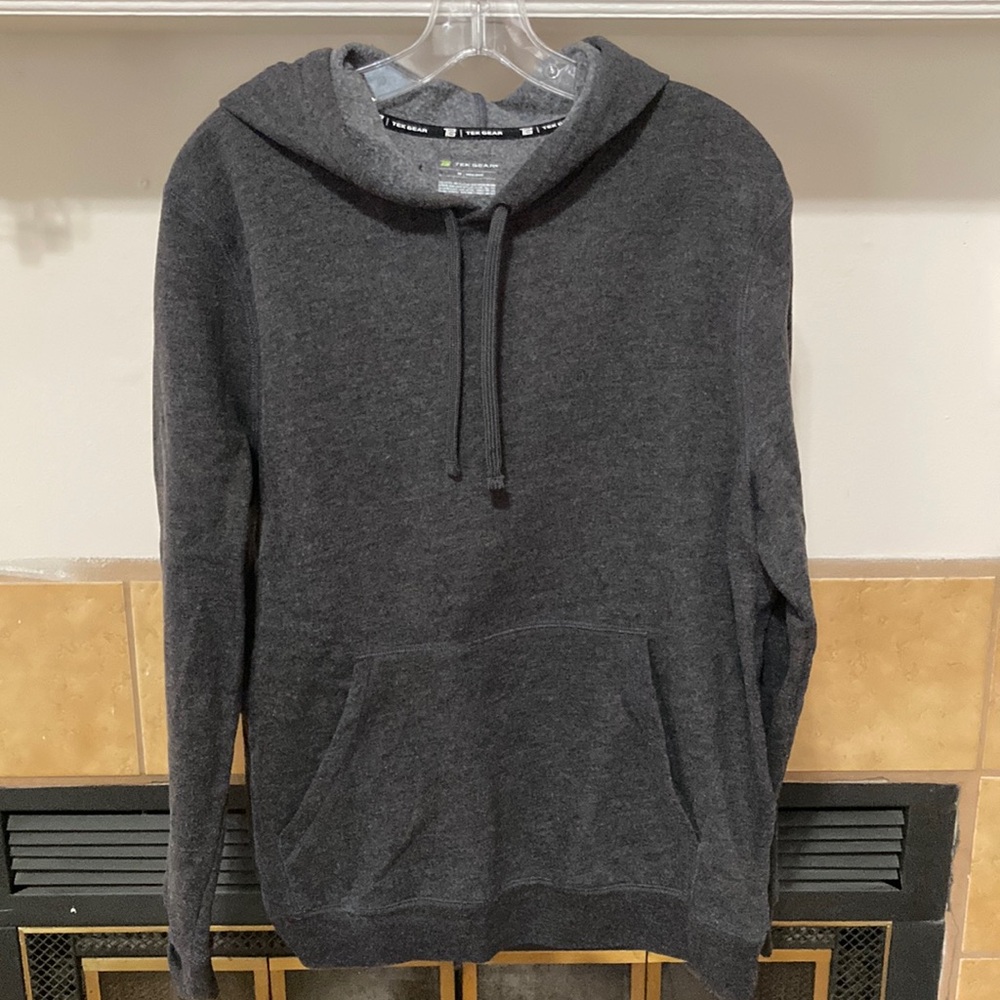 ⬛️⬛️ Tek Gear Men’s Grey Hoodie (size M)